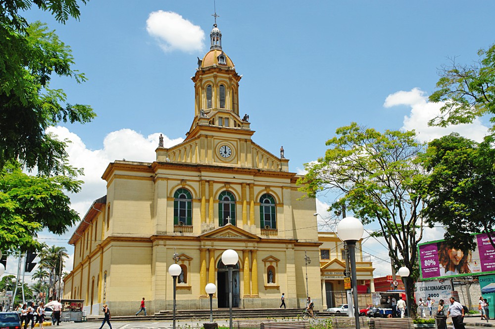 IGREJA MATRIZ N SRA DA CANDEL RIA Hotel San Raphael Country Itu igreja-matriz-n-sra-da-candel-ria-hotel-san-raphael-country-itu